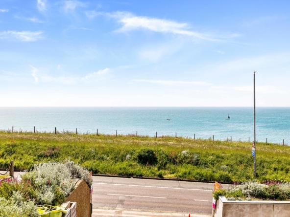 99 Marine Drive Penthouse Less than 3MB-20