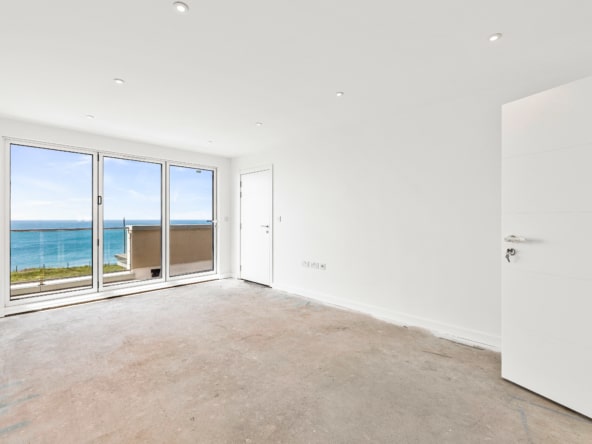 99 Marine Drive Penthouse Less than 3MB-4